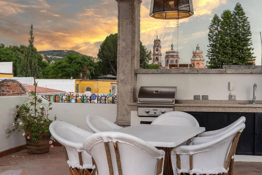 Elegant 3Br Home With Rooftop & Grill In Centro San Miguel Альенде Экстерьер фото